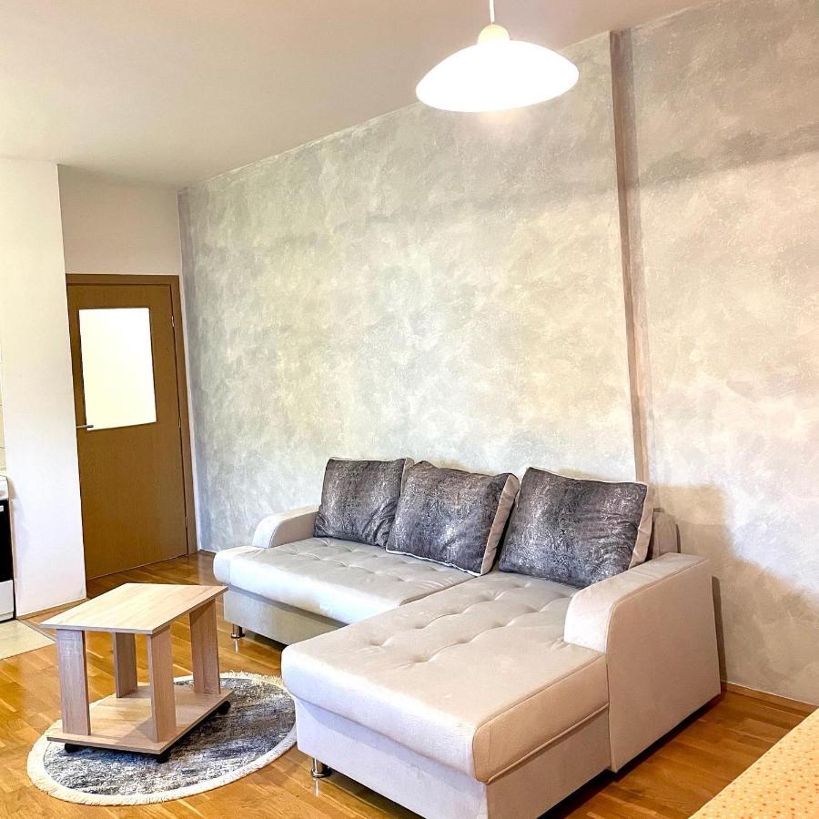 Naki Apartmani Podgorica Exterior foto