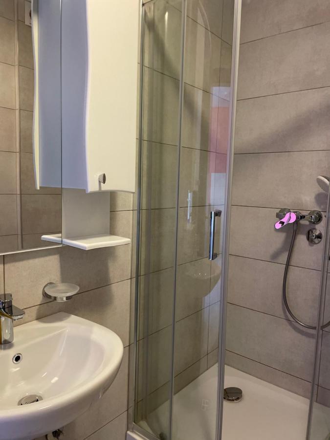 Naki Apartmani Podgorica Exterior foto