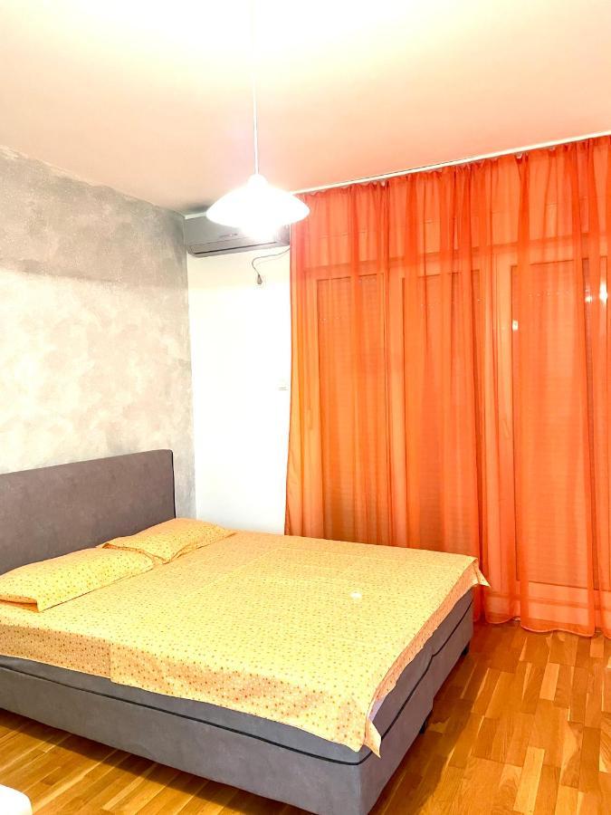 Naki Apartmani Podgorica Exterior foto